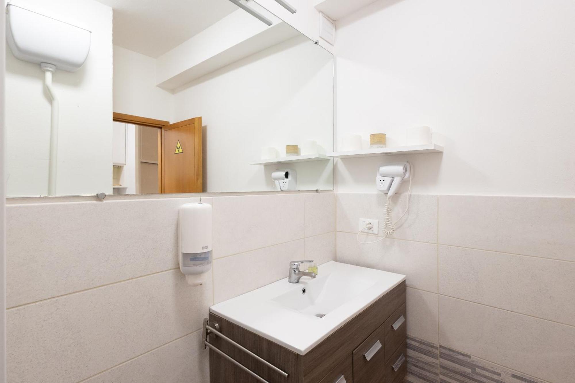 شقة Tourist House Bologna Pratellino - Self Check-In المظهر الخارجي الصورة