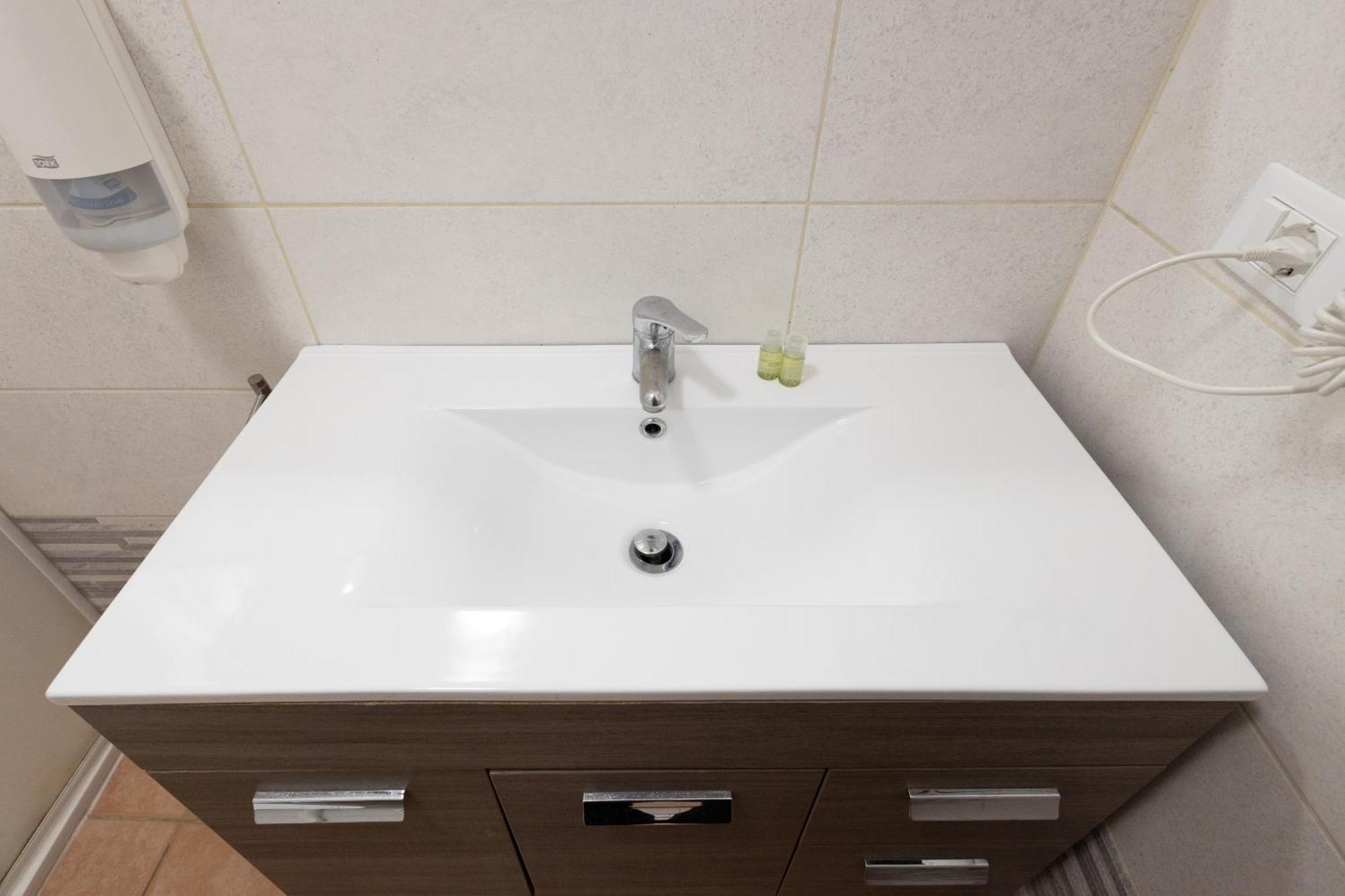 شقة Tourist House Bologna Pratellino - Self Check-In المظهر الخارجي الصورة